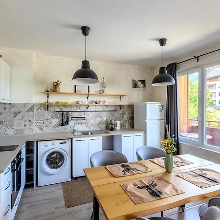 Ares Slopeside Apartman *